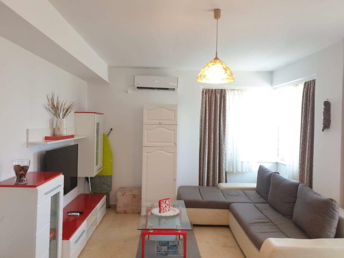 Apartament Briza De Promenada 1 นาโวดาริ ภายนอก รูปภาพ